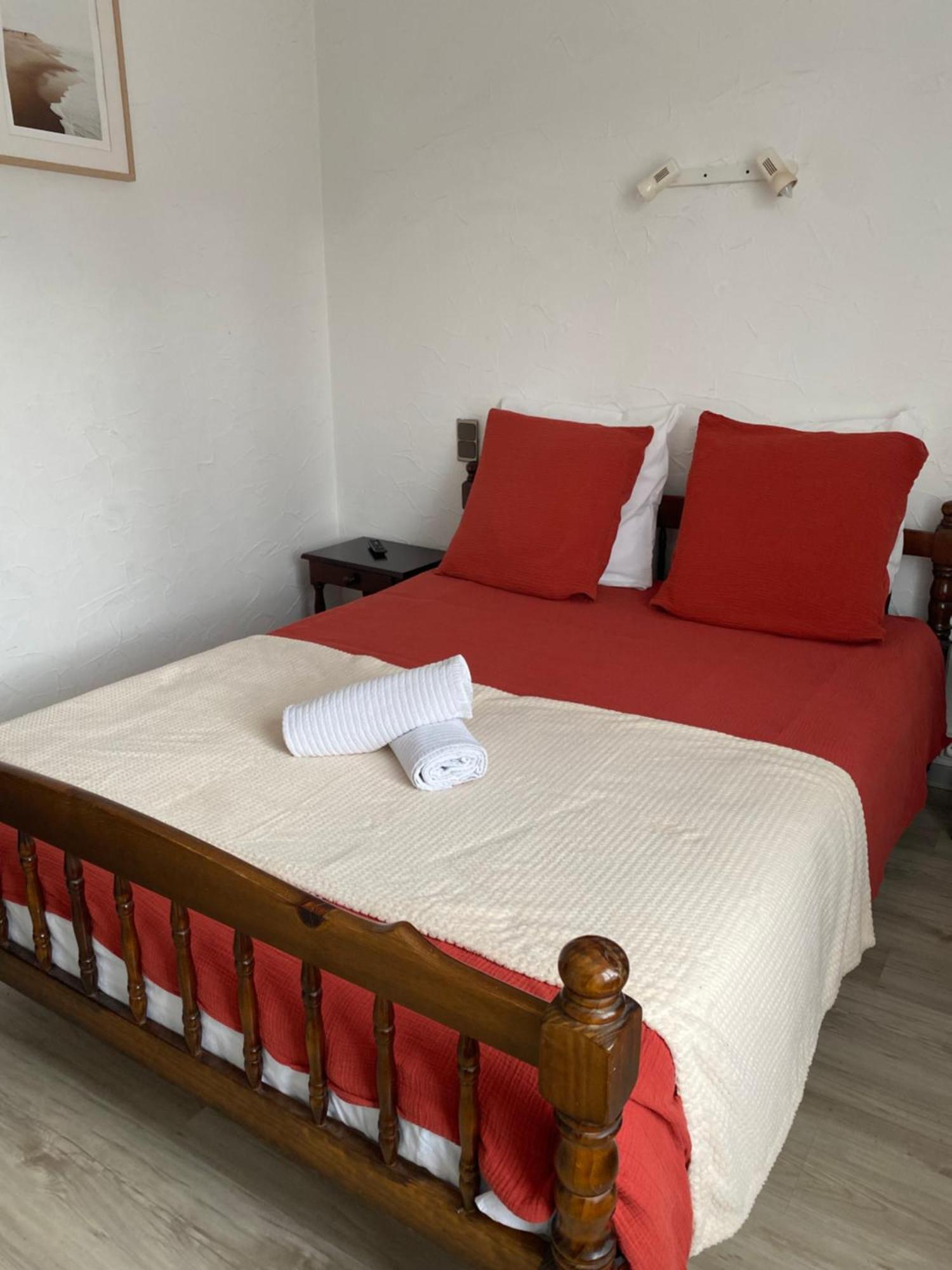 L' Auberge Campagnarde, Lourdes Poueyferré Dış mekan fotoğraf