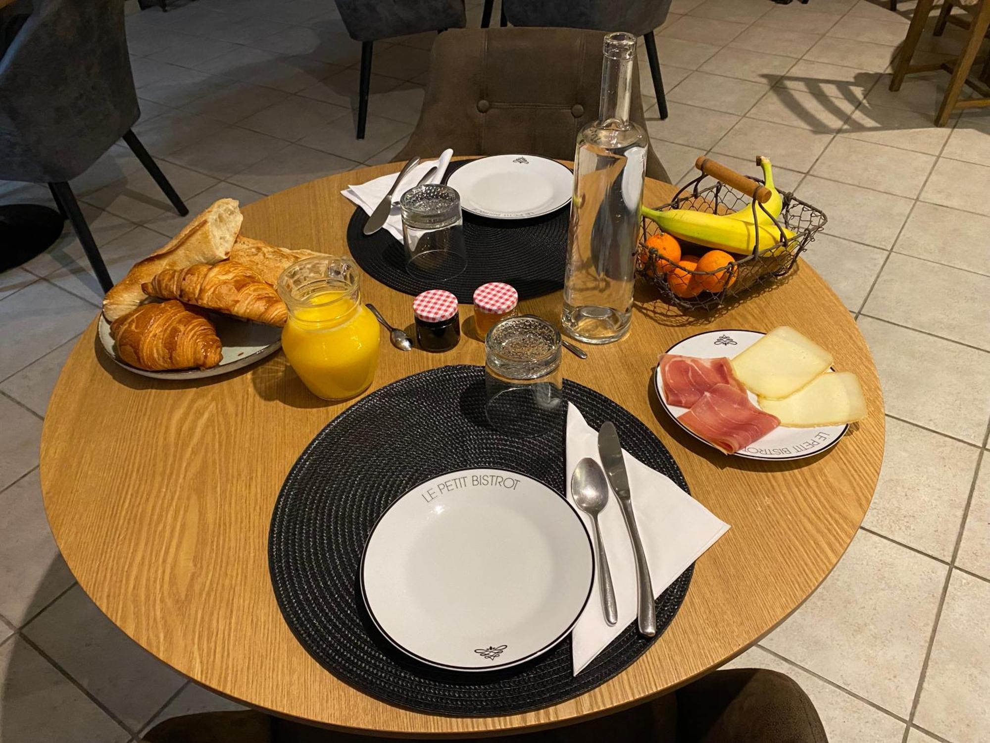 L' Auberge Campagnarde, Lourdes Poueyferré Dış mekan fotoğraf