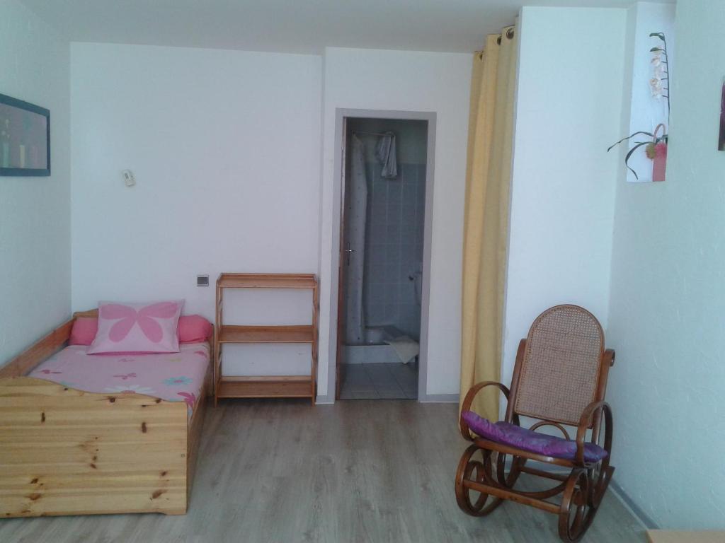 L' Auberge Campagnarde, Lourdes Poueyferré Oda fotoğraf